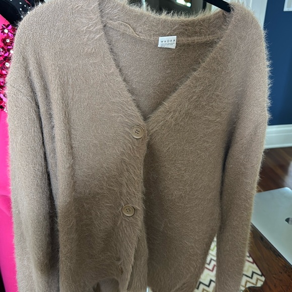 Three Button V-Neck Cardigan - Picture 1 of 1